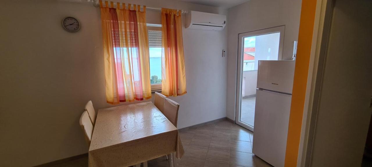 Apartmani Cesar Rtina Kültér fotó