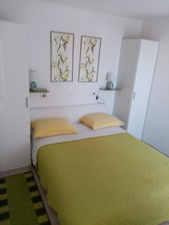 Apartmani Cesar Rtina Kültér fotó