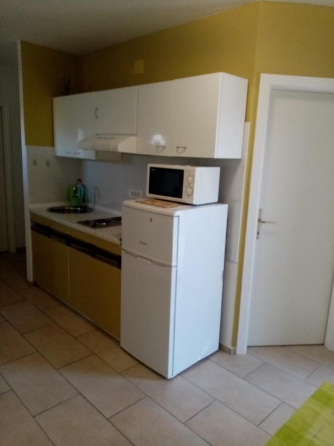 Apartmani Cesar Rtina Kültér fotó
